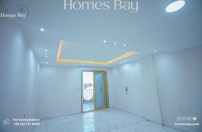 Apartment - 2 Bedrooms - 1 Bathroom for sale in El Hadaba District - Hurghada - Red Sea
