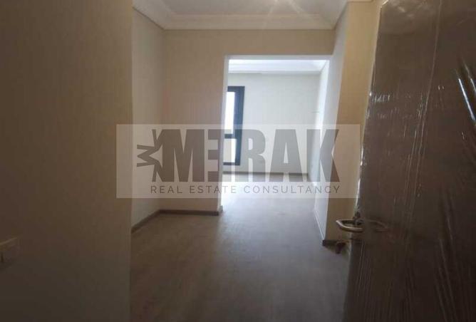 68790458 - Property Image 3