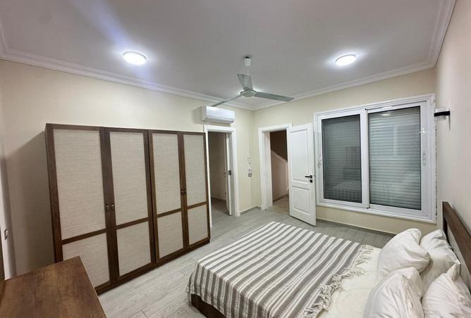 76242573 - Property Image 2