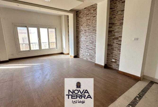 7779909 - Property Image 3