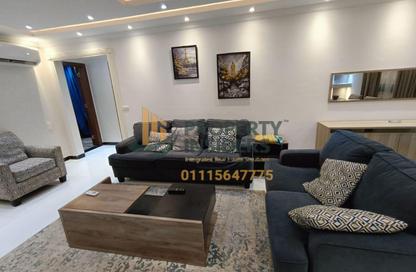 شقة - 2 - 2 للايجار في شارع شهاب - المهندسين - الجيزة شقة - 2 - 2 للايجار في شارع شهاب - المهندسين - الجيزة