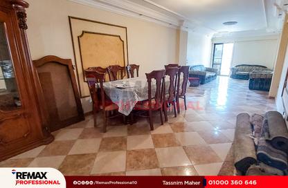 شقة - 4 غرف نوم - 1 حمام للبيع في شارع الجلاء - فيكتوريا - حي اول المنتزة - الاسكندرية