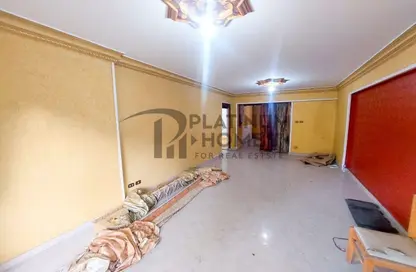 شقة - 3 غرف نوم - 2 حمامات للبيع في شارع مصطفي كامل - سموحة - حي شرق - الاسكندرية