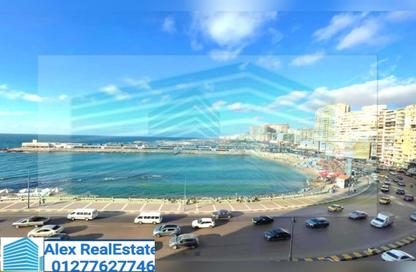Apartment - 2 Bedrooms - 1 Bathroom for rent in Al Geish Road - Glim - Hay Sharq - Alexandria