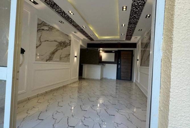 7832016 - صورة العقار 2