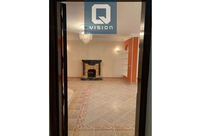 7909848 - Property Image 2