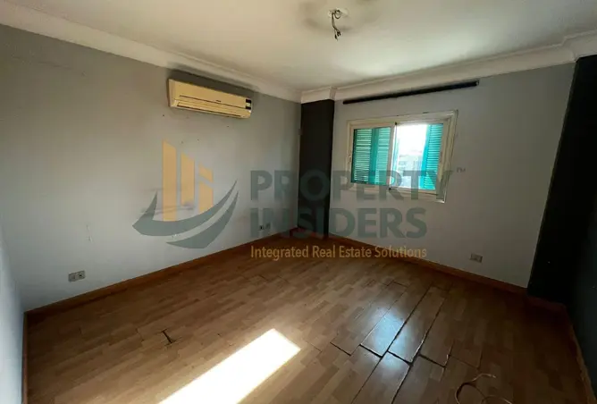 7856832 - Property Image 2