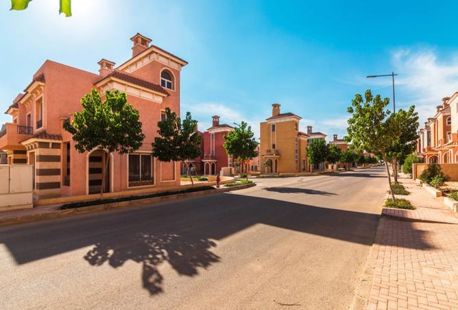 7858519 - Property Image 2