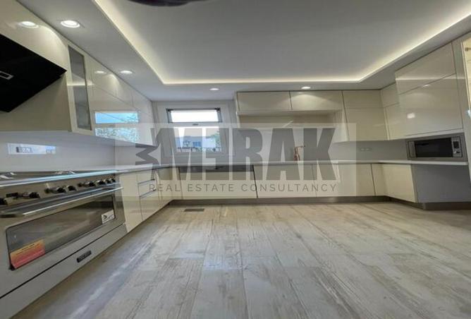 7860568 - Property Image 2