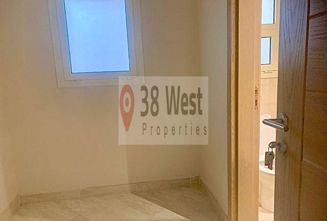 7859499 - Property Image 3