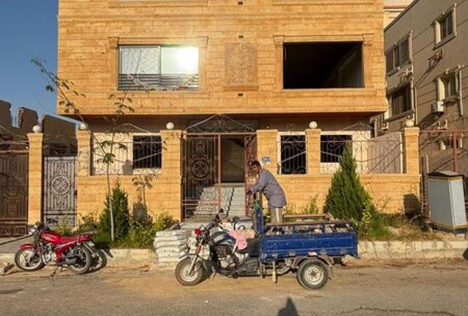 7862986 - Property Main Image