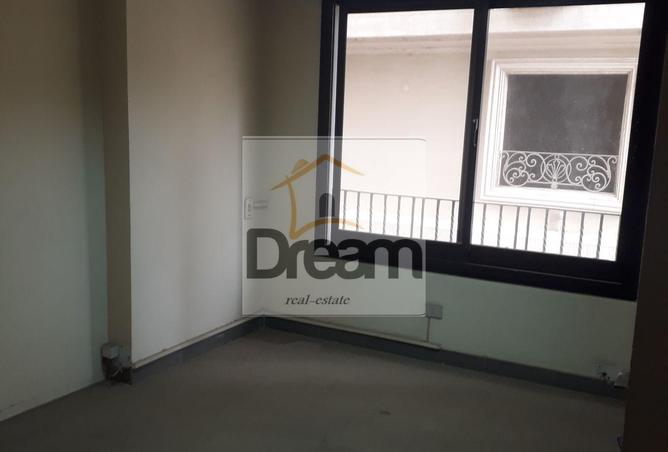 64391047 - Property Main Image