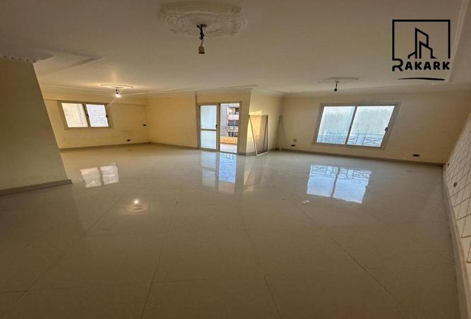 8218329 - الصورة الرئيسية للعقار