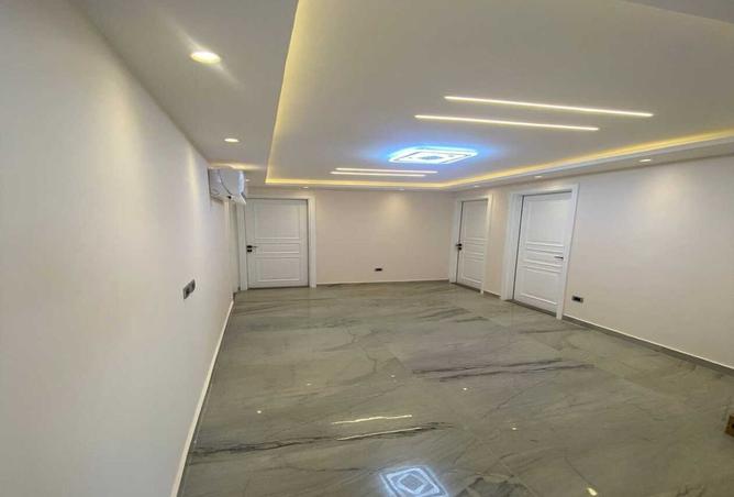 7870086 - Property Main Image