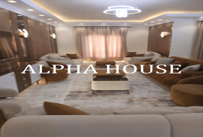 7880930 - Property Image 2