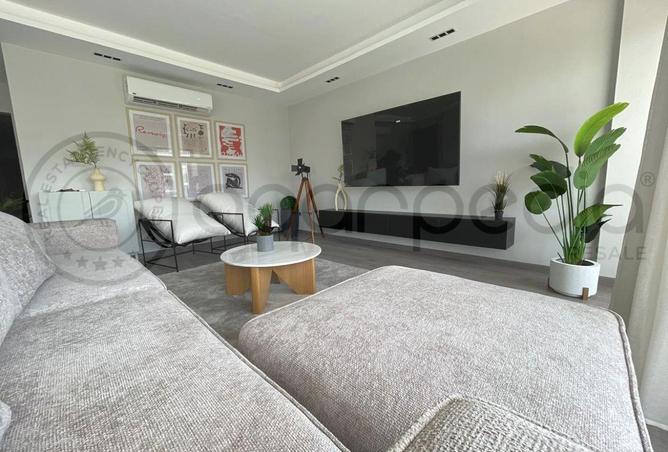 8374377 - صورة العقار 2