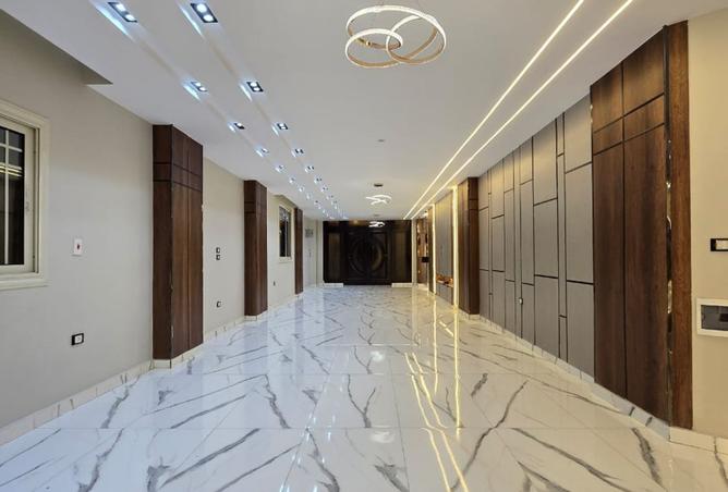 7885589 - Property Image 2