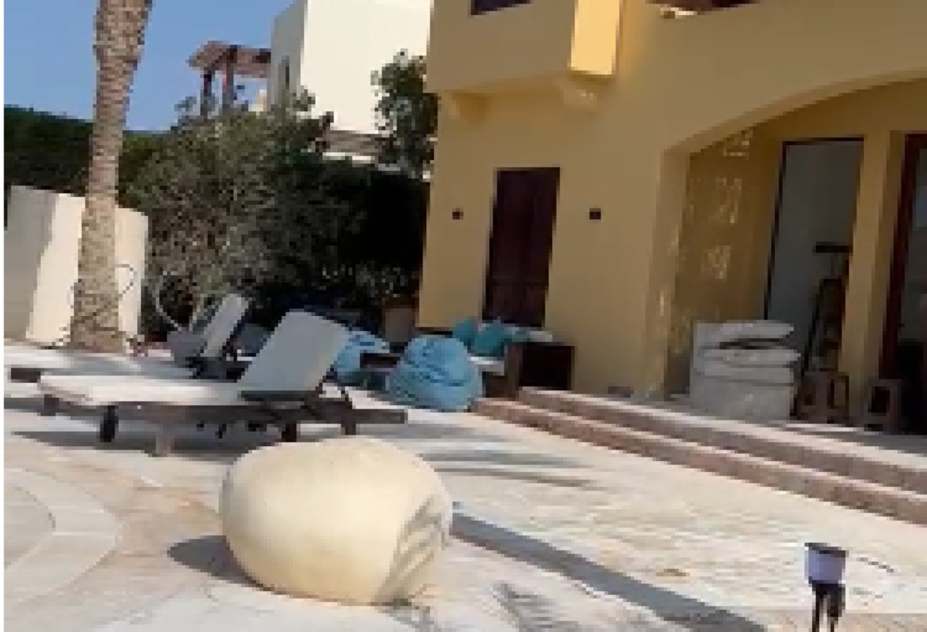 Standalone In Sabina With Private Pool For Rent thumbnail