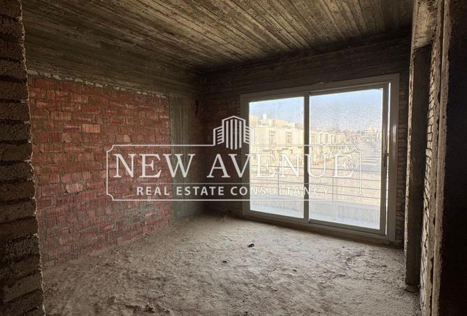 8366815 - Property Image 2