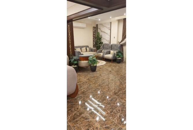 7908886 - صورة العقار 2