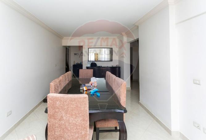 7890831 - Property Image 2