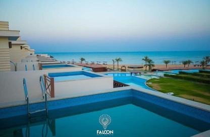 Apartment - 2 Bedrooms - 2 Bathrooms for sale in Blue Blue - Al Ain Al Sokhna - Suez