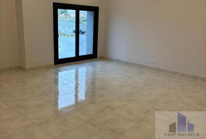 8221564 - Property Image 2