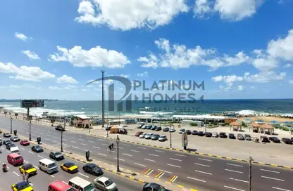 شقة - 4 غرف نوم - 2 حمامات للايجار في طريق الجيش - كليوباترا - حي شرق - الاسكندرية