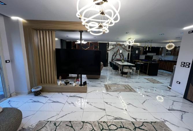 7913545 - Property Image 2