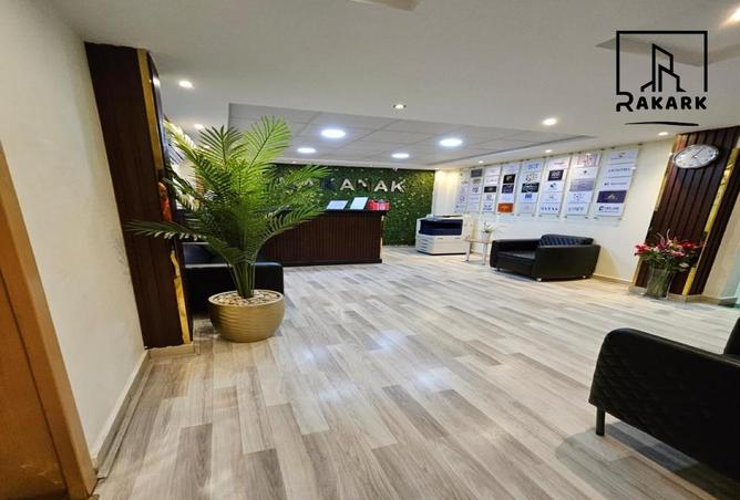 8275422 - Property Image 2