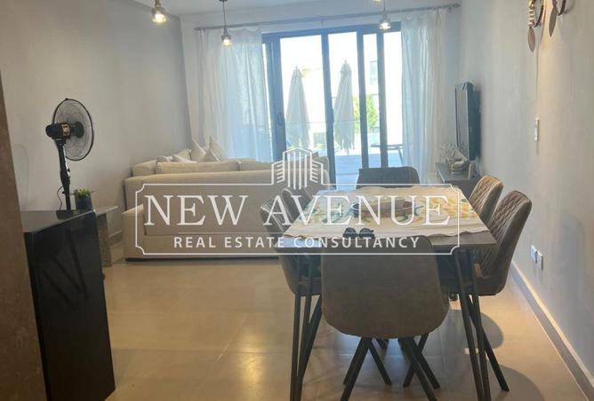 8212900 - Property Image 2