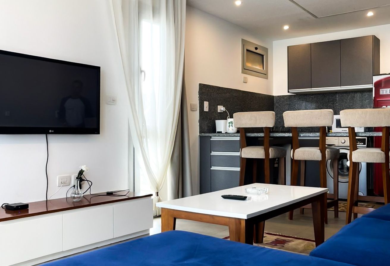 Penthouse In Sholan Prime Located Move In Ready thumbnail