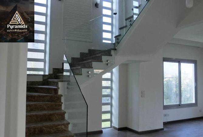 8205147 - Property Image 2