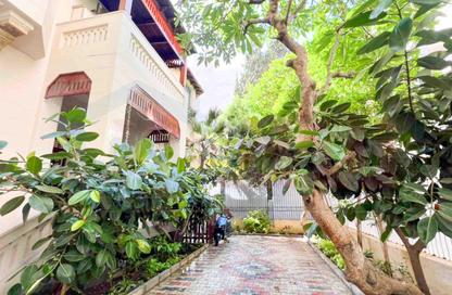 Villa - 7 Bedrooms - 3 Bathrooms for sale in Bolkly - Hay Sharq - Alexandria
