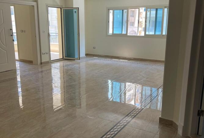 7943227 - الصورة الرئيسية للعقار