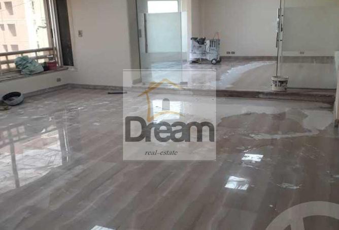 7958672 - Property Image 3