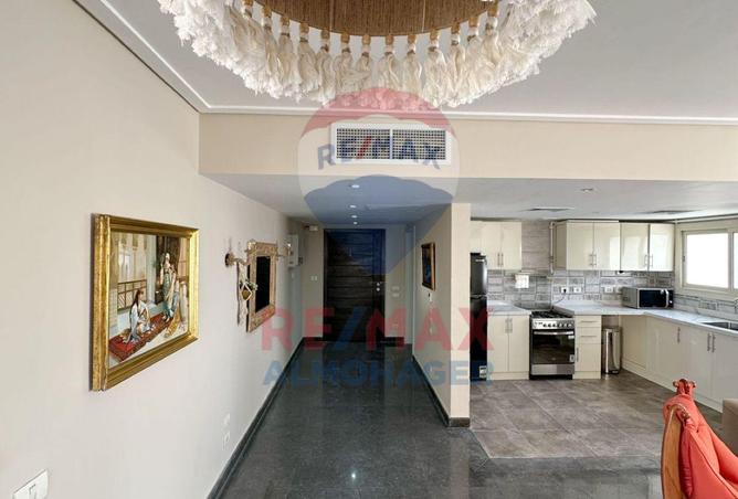 8246880 - Property Image 2