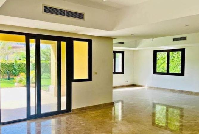 7974662 - Property Image 2