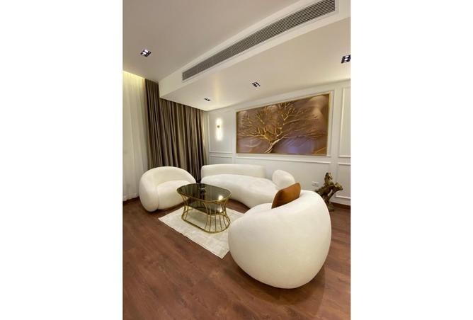 7977782 - Property Image 2