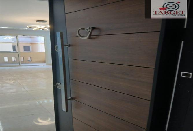 7984876 - Property Main Image