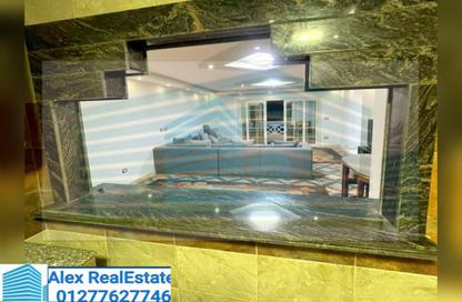 Apartment - 3 Bedrooms - 3 Bathrooms for rent in Champollion St. - Azarita - Hay Wasat - Alexandria