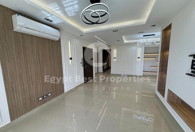 8007942 - Property Image 3