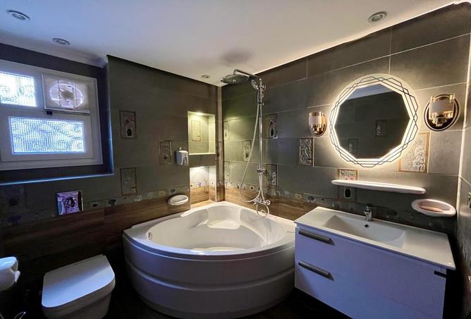 7989143 - Property Image 3