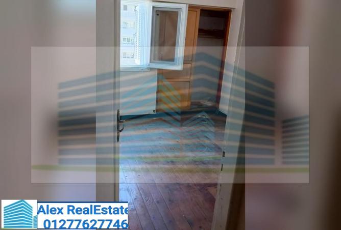 7989389 - صورة العقار 2