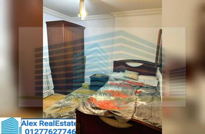 Apartment - 2 Bedrooms - 1 Bathroom for rent in Omar Lotfy St. - Sporting - Hay Sharq - Alexandria