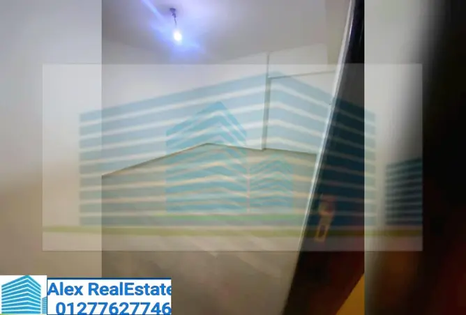 7989419 - Property Image 3