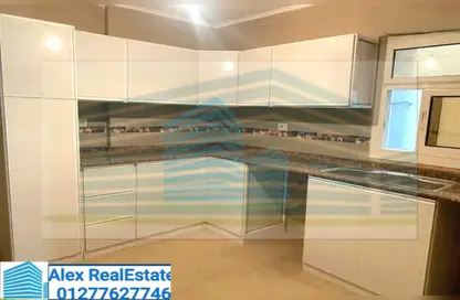 Apartment - 3 Bedrooms - 2 Bathrooms for rent in Grand View - Smouha - Hay Sharq - Alexandria