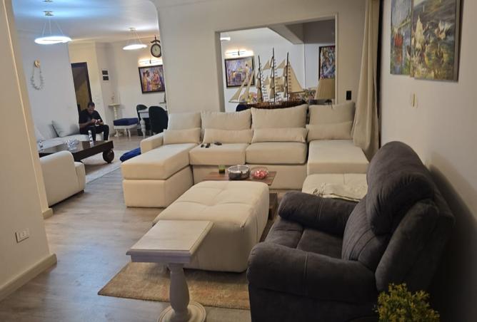 7989443 - صورة العقار 3