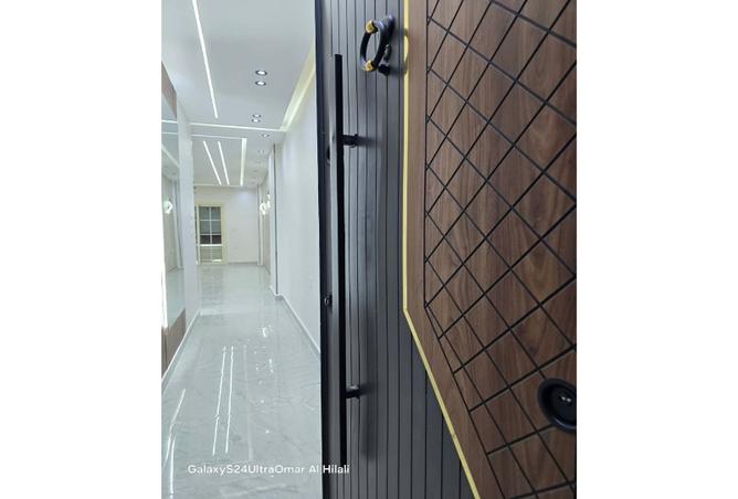 7989456 - صورة العقار 2