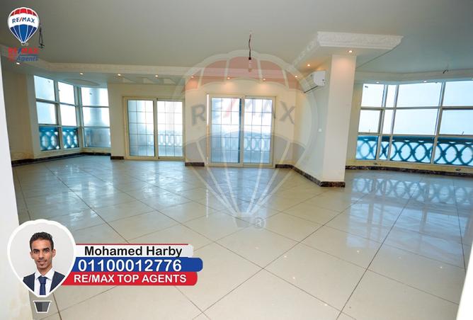 8005569 - Property Image 2